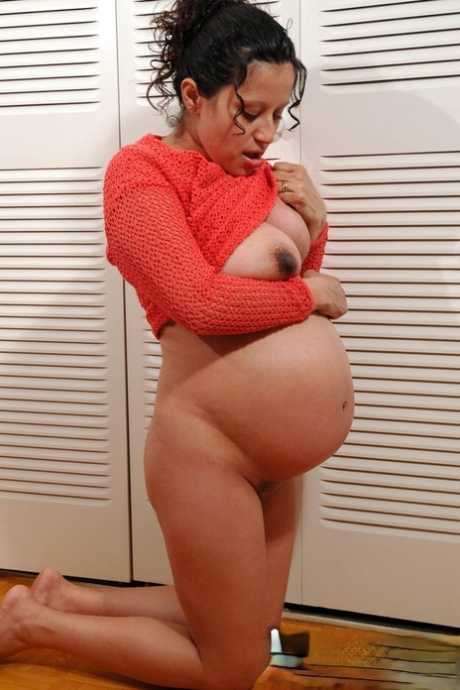 enorme mega tette BBW ragazza su ragazza nudo carino gallerie