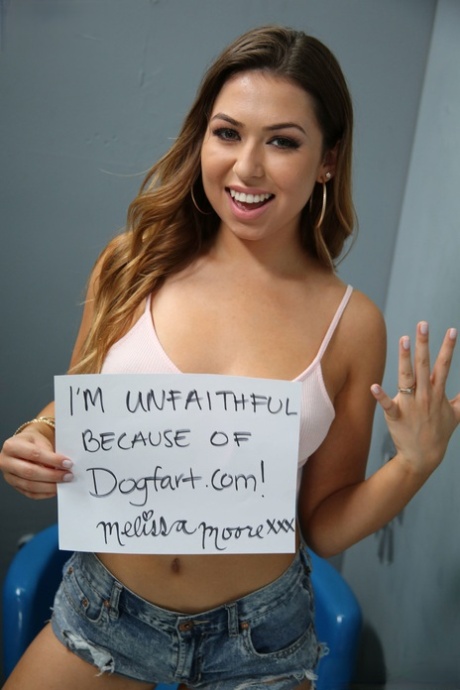 Melissa Moore sesso modello foto