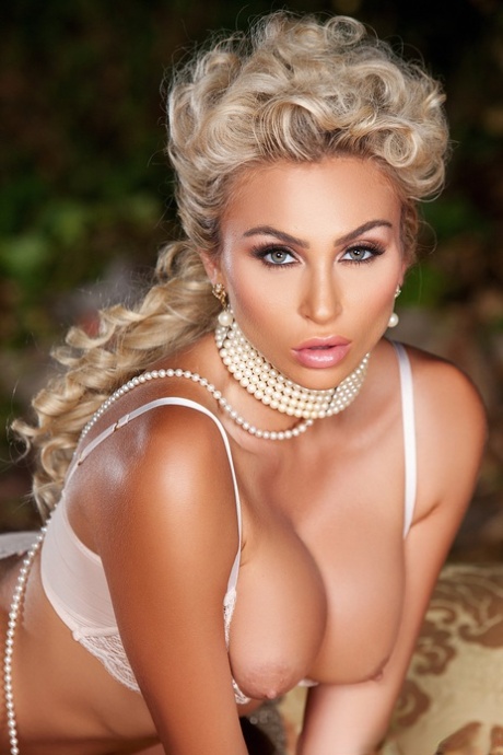 Khloe Terae nudi di pornostar foto