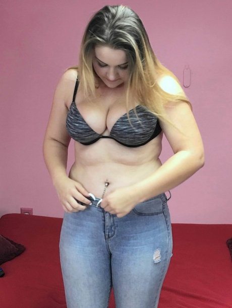 Lovette tettone dice sera bel sesso gallerie